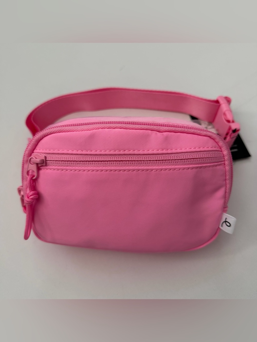Art Class Girls' Fanny Pack in Vibrant Pink